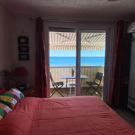 Climatise 2 Couchages, Wifi, Vue Directement A Lxbfm10