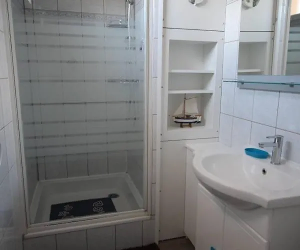Appartement Climatise 2 Couchages, Wifi, Vue Directement A Lxbfm10 Portiragnes